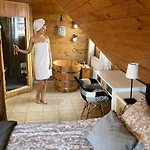 świerkowe Wzgórze - Typu Superior Z Sauną Balią Kominkiem I Domki-bez Sauny Balii Kominka *
