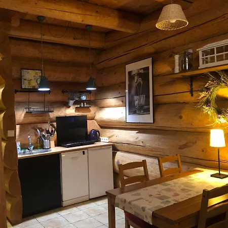 świerkowe Wzgórze - Typu Superior Z Sauną Balią Kominkiem I Domki-bez Sauny Balii Kominka Chalet *