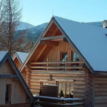 Chalet świerkowe Wzgórze - Typu Superior Z Sauną Balią Kominkiem I Domki-bez Sauny Balii Kominka